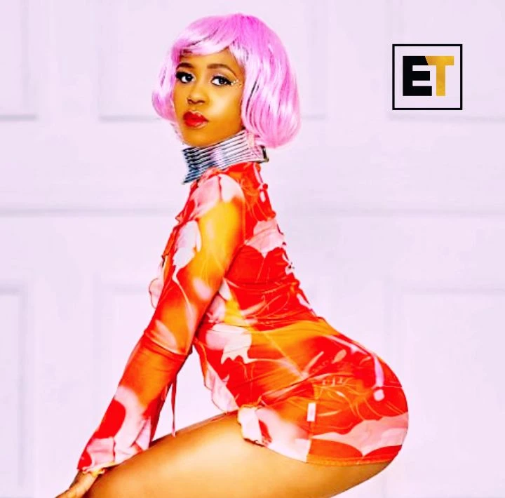 Dira Ex by Prize Nsiimye